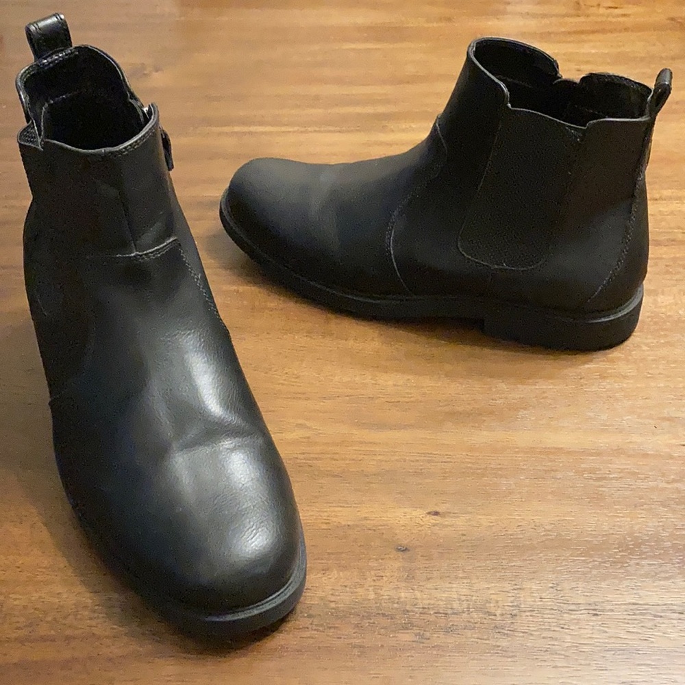 FREEMAN Free Flex® Men’s Rugged Chelsea Boots
